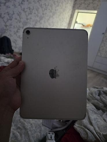 Планшеттер: Планшет, Apple, эс тутум 128 ГБ, 8" - 9", Колдонулган, Классикалык түсү - Күмүш — 1