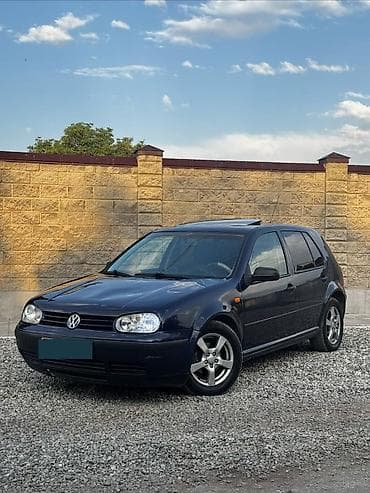 Транспорт: Volkswagen Golf: 1998 г., 1.6 л, Автомат, Бензин, Хэтчбэк — 1