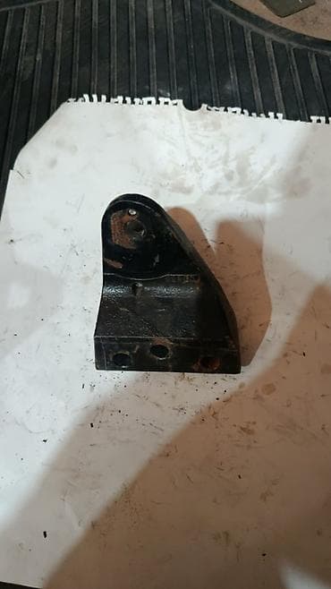 Детали двигателя и моторы в сборе: Подушка мотора Kia 2015 г., Оригинал — 2