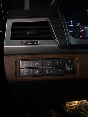 меняю дом на машину: Ssangyong Rexton: 2017 г., 2.2 л, Типтроник, Дизель, Внедорожник — 21