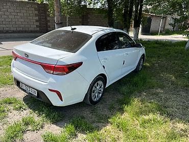 Kia Rio: 2018 г., 1.4 л, Автомат, Бензин, Седан