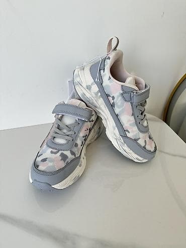 Детские кроссовки KEDDO (Россия) Размер 35, подойдет и на 36 -