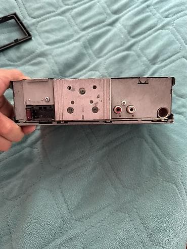экран компьютер: JVC KD-X141 — цифровой медиаресивер для автомобиля (1-DIN). Основные — 5