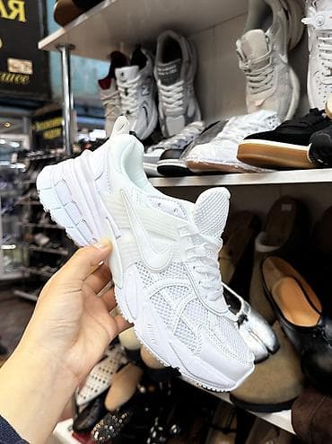 stan smith: Мужские кроссовки, 36, 37.5, 38, Nike, Новый, цвет - Белый — 2