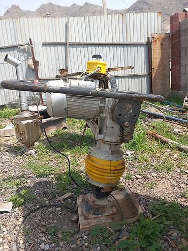 резка по бетону: Электрическая вибротрамбовка (трамбовка-«лягушка») для уплотнения — 2