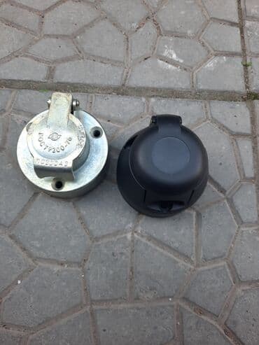 продаю в связи переездом: Продаю розетки мамы и папы на автоприцеп — 5