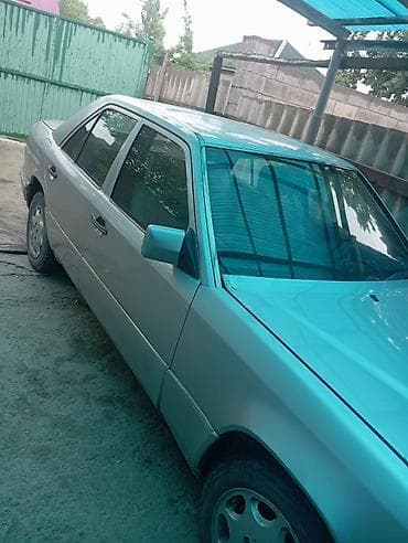 mers e124: Mercedes-Benz W124: 1993 г., 2.2 л, Автомат, Бензин, Седан — 4