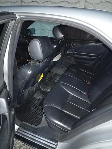 бартер дом: Mercedes-Benz E-Class: 1996 г., 4.2 л, Автомат, Бензин, Седан — 6