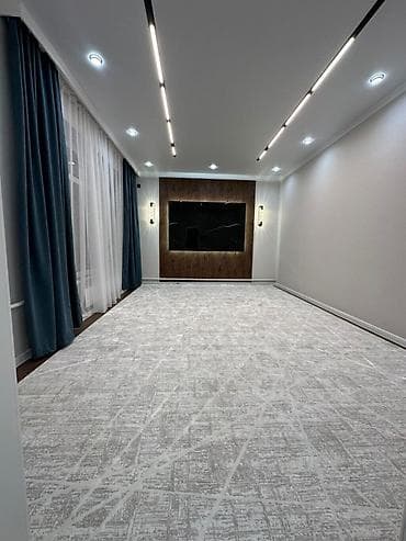 заря: 🏡 Продаётся дом 📍 Бишкек, ж/м Ала-Тоо (р-н Заря) 🛏️ Комнат: 4 📐 — 2