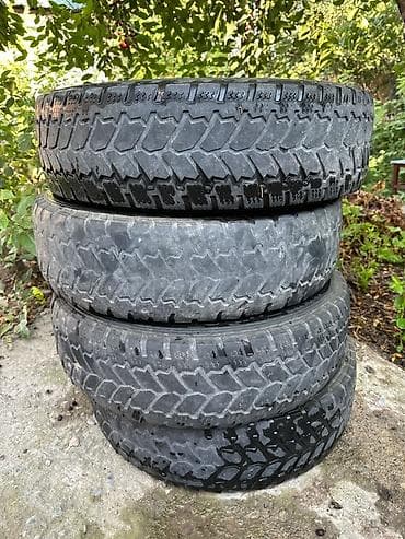 Комплект из 4 шин Petlas FullGrip PT925 - Размер: 205/75 R16C - Тип