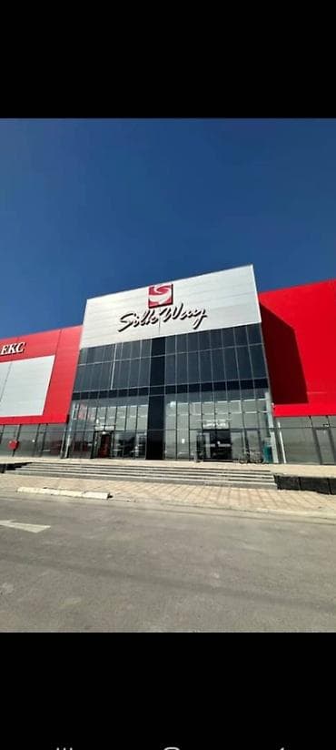 снять офис: Продажа бутиков В торговом центре, 28 м², 1 этаж — 2