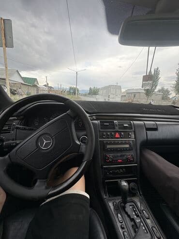Tank: Mercedes-Benz E-Class: 1999 г., 3.2 л, Типтроник, Бензин, Седан — 3