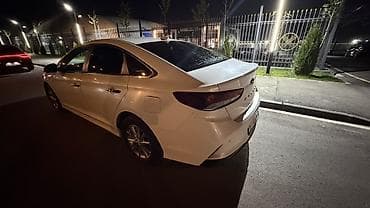 hundai: Hyundai Sonata: 2018 г., 2 л, Автомат, Газ, Седан — 10