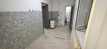 Комнаты: 36 м², Без мебели — 6