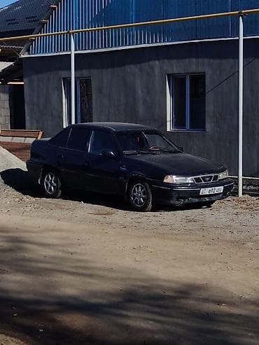 Daewoo Nexia: 2005 г., 1.6 л, Механика, Бензин, Седан