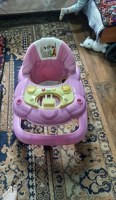doona x: Детские ходунки YDK, розовые - Удобное мягкое сиденье с высокой — 2