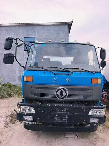 донголок ешка: Поливомоечная цистерна на шасси Dongfeng Дата регистрации: ноябрь — 3