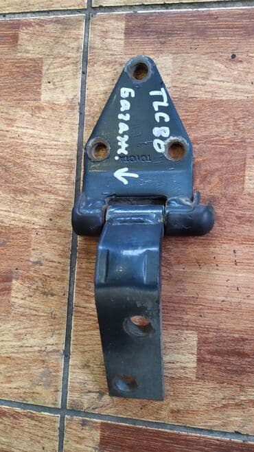 где купить акулу из икеи: Toyota, Б/у, Оригинал — 1