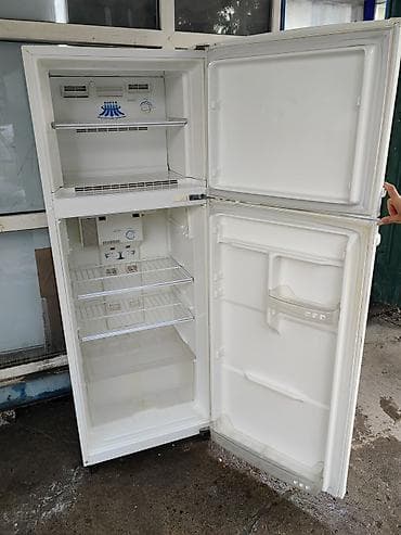покупаю старые холодильники: Холодильник Daewoo, Б/у, Двухкамерный, 170 * — 3