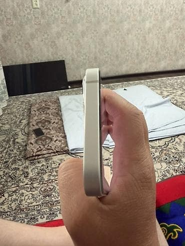 nintendo switch бу: IPhone 13, Старлайт — 5