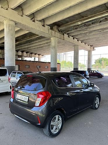 almera n16: Chevrolet Spark: 2016 г., 1 л, Автомат, Бензин, Хэтчбэк — 4
