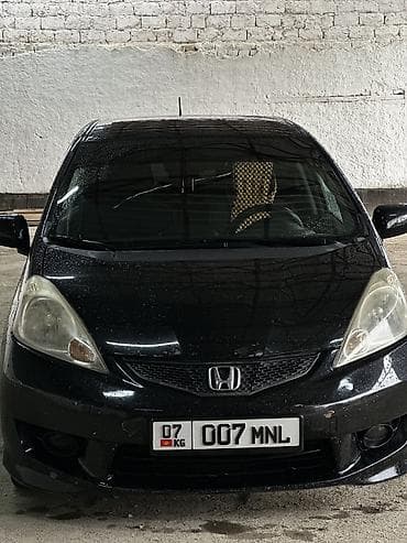 стол хонда: Honda Fit: 2010 г., 1.5 л, Автомат, Бензин, Хэтчбэк — 1