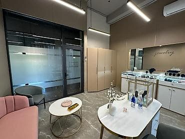 мегасити бишкек: Кеңселерди сатуу 18 м², Ремонту бар, Эмереги менен, Бизнес борбор, 1 кабат — 3