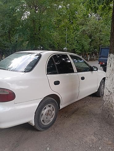 hyundai pony: Hyundai Accent: 1997 г., 1.4 л, Механика, Седан — 4