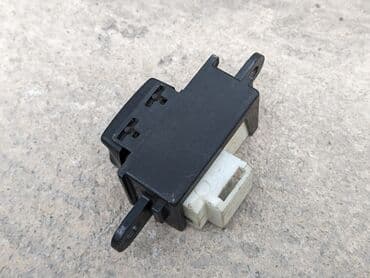 инверторы для солнечных батарей 800: Кнопка люка Митсубиси. Оригинал б/у, из Германии, привозной. Подходит — 10