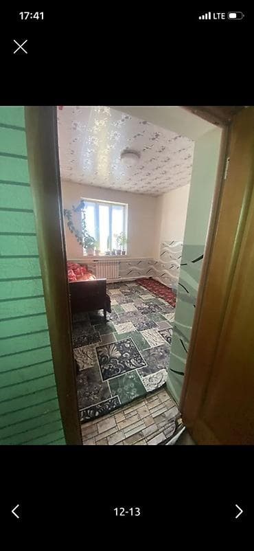 один хоз: Продаётся одноэтажный жилой дом с большим коридором и верандой. - — 8