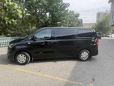 Hyundai H-1: 2019 г., 2.5 л, Автомат, Дизель, Минивэн — 5