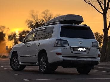 land cruiser бампер 2006: Lexus LX: 2013 г., 5.7 л, Автомат, Газ, Внедорожник — 2