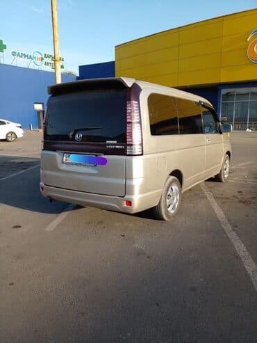 крыло нексия 1: Honda Stepwgn: 2003 г., 2 л, Автомат, Газ, Минивэн — 5