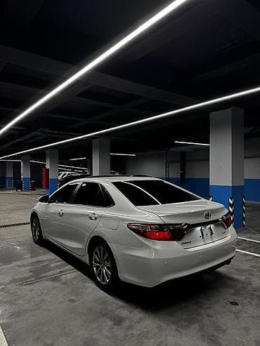 Продажа авто: Toyota Camry: 2017 г., 2.5 л, Автомат, Бензин, Седан — 4