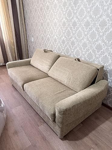 Прямой диван, Б/у