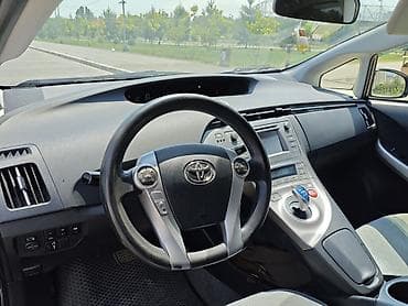 prius 50: Toyota Prius: 2013 г., Автомат, Гибрид, Хэтчбэк — 9