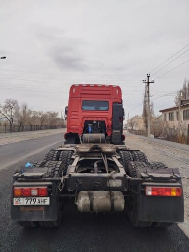 куплю прицеп для легкового автомобиля бу: Тягач, Shacman, 2021 г., Без прицепа — 6