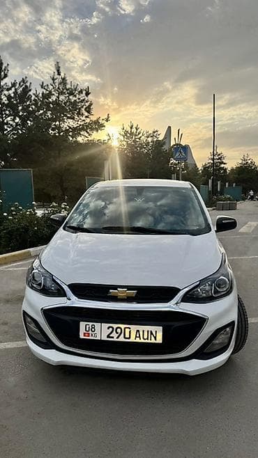 Транспорт: Chevrolet Spark: 2019 г., 1 л, Вариатор, Бензин, Хэтчбэк — 4