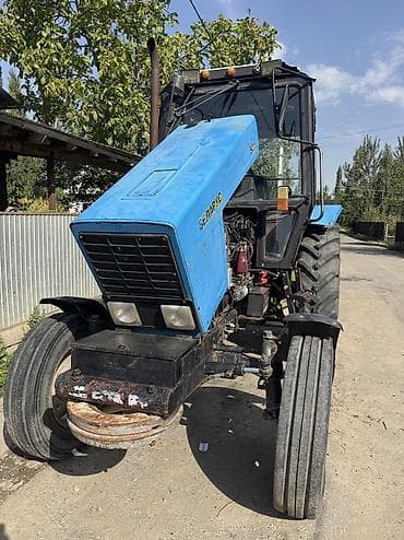 Трактор «Беларус» МТЗ-80.1 с прицепленным пресс-подборщиком. сокосу — 5