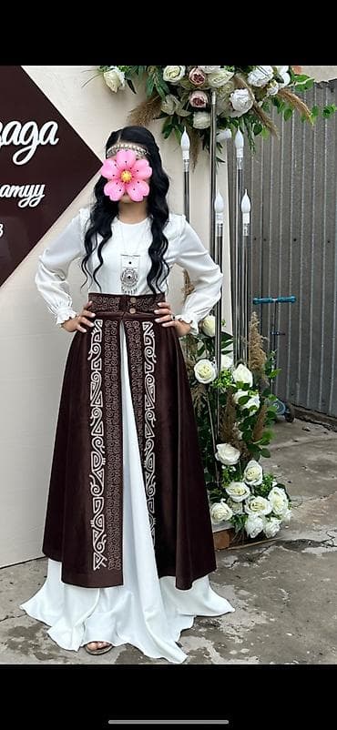 Продаю платье на кыз-узатуу почти что новая 
(Платье +белдемчи)