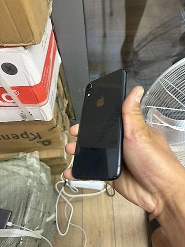 IPhone Xr, Б/у, 64 ГБ, Черный, Зарядное устройство, 81 %