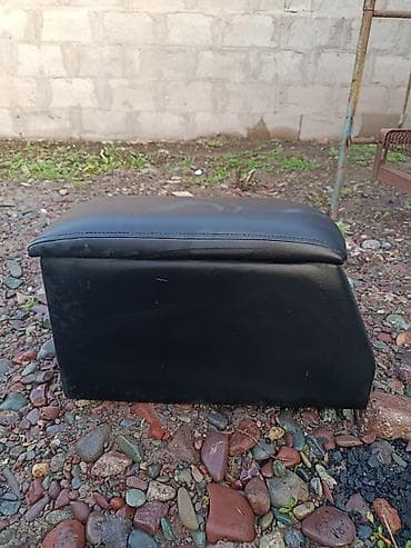 Аксессуары для салона: Подлокотник Mercedes-Benz, цвет - Черный — 2