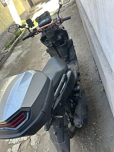 маленькие скутеры: Тип скутера Tank, 150 куб. см, Бензин, Б/у — 3