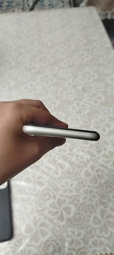 nokia 1208: IPhone 11, Б/у, 64 ГБ, Белый, 82 % — 7