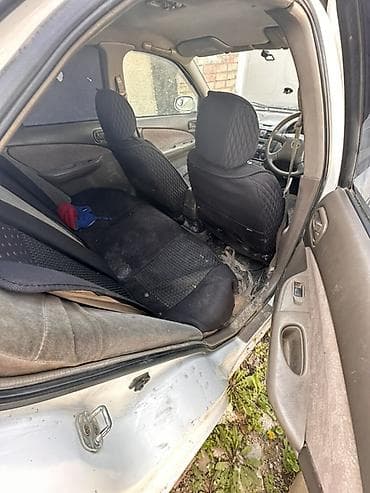 Продажа авто: Nissan Sunny: 2002 г., 1.5 л, Автомат, Бензин, Седан — 4