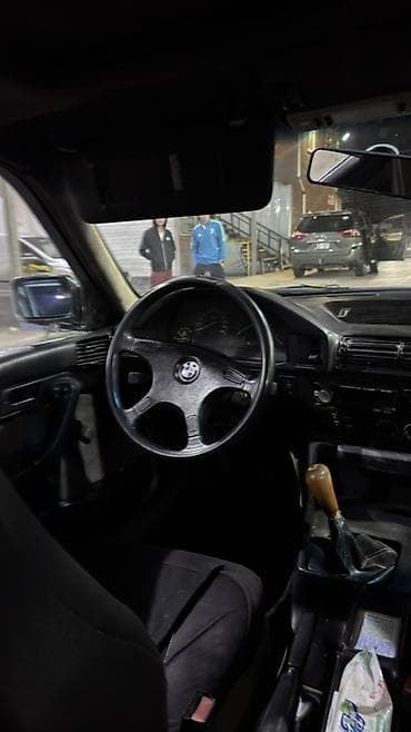 сидения на е60: BMW 5 series: 1988 г., 2 л, Механика, Бензин, Седан — 4