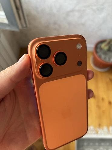 icloud iphone 6s: IPhone 17 Pro, Б/у, 256 ГБ, Оранжевый, Чехол, Защитное стекло, 100 % — 1