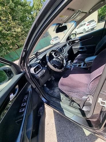 deepal so7: Kia Sorento: 2018 г., 2.4 л, Автомат, Газ, Кроссовер — 6