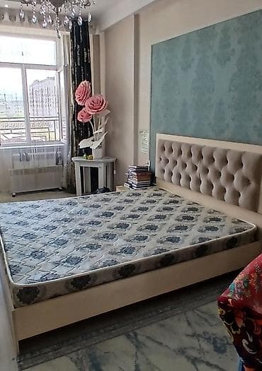 small table: Двуспальная кровать с мягким изголовьем,без матраса,размер 160×210 — 2