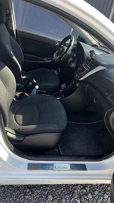 солорис: Hyundai Solaris: 2015 г., 1.6 л, Автомат, Газ, Седан — 6
